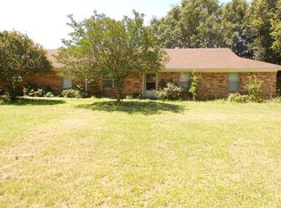 1104 State Highway 7 E, Crockett, TX 75835