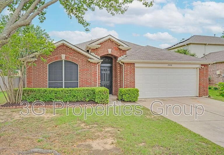 2008 Lamprey Cir — Photo 1