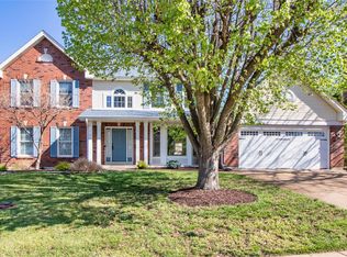6915 Graystone Ridge Ct, Saint Louis, MO 63129