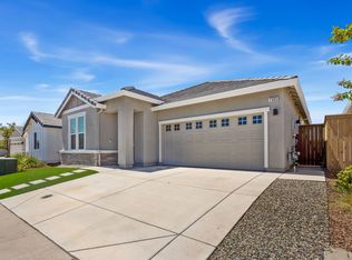 1305 Swallowtail Dr, Roseville, CA 95747