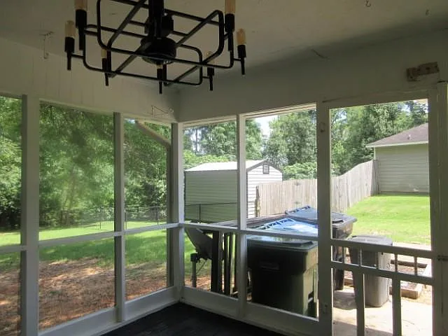 5450 Brookview Dr — Photo 56