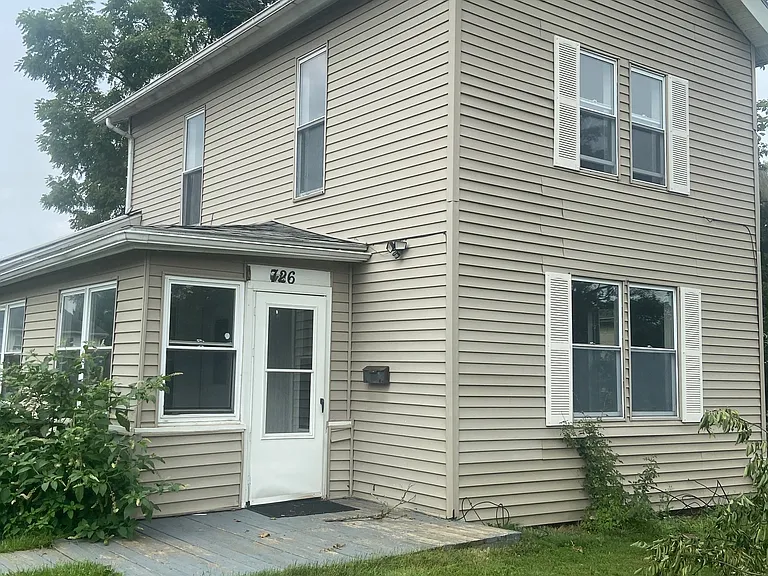 726 N Waterloo St #1 — Photo 1