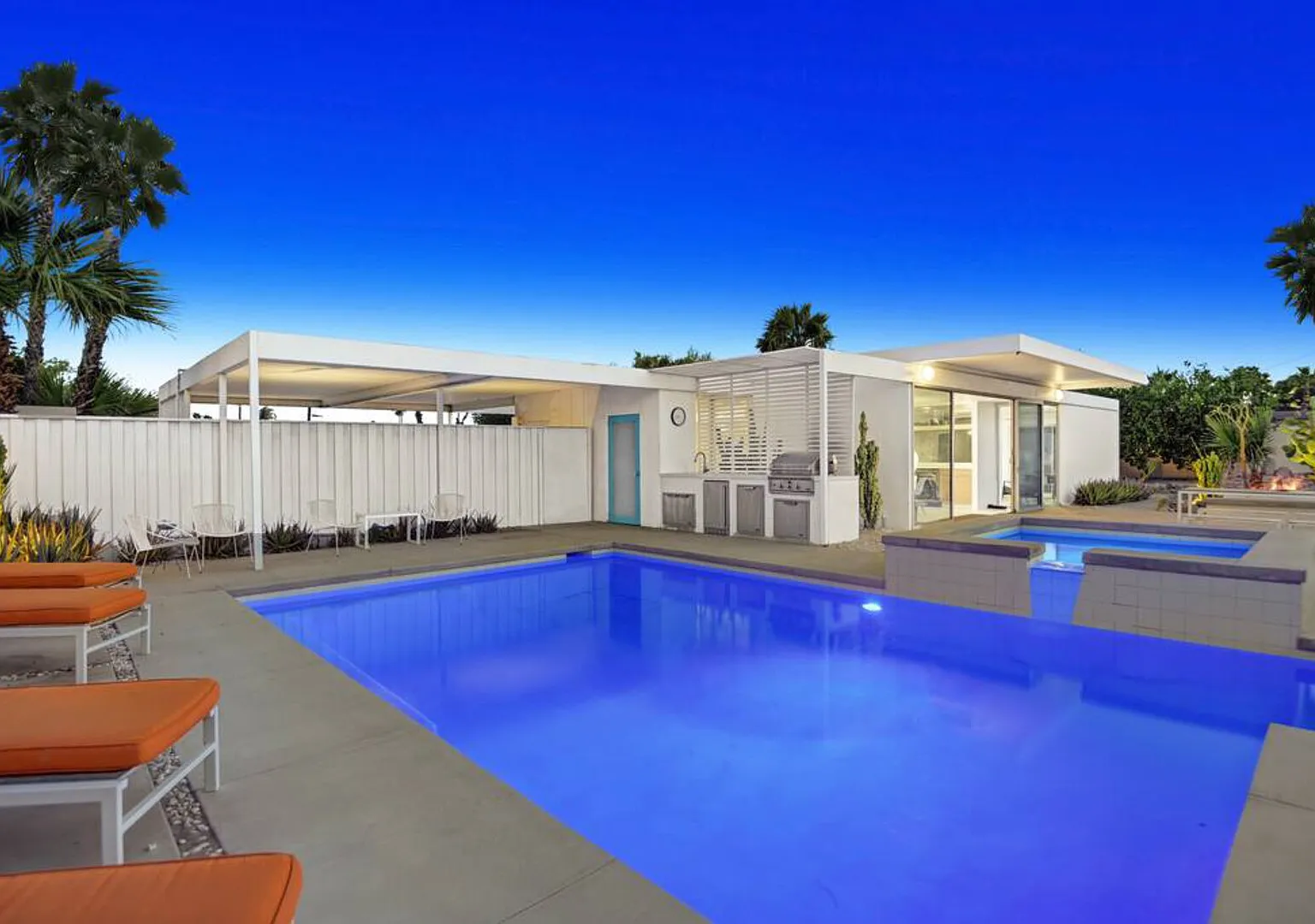 Historic Wexler Home w/ Pool & Mountain Views — Photo 4