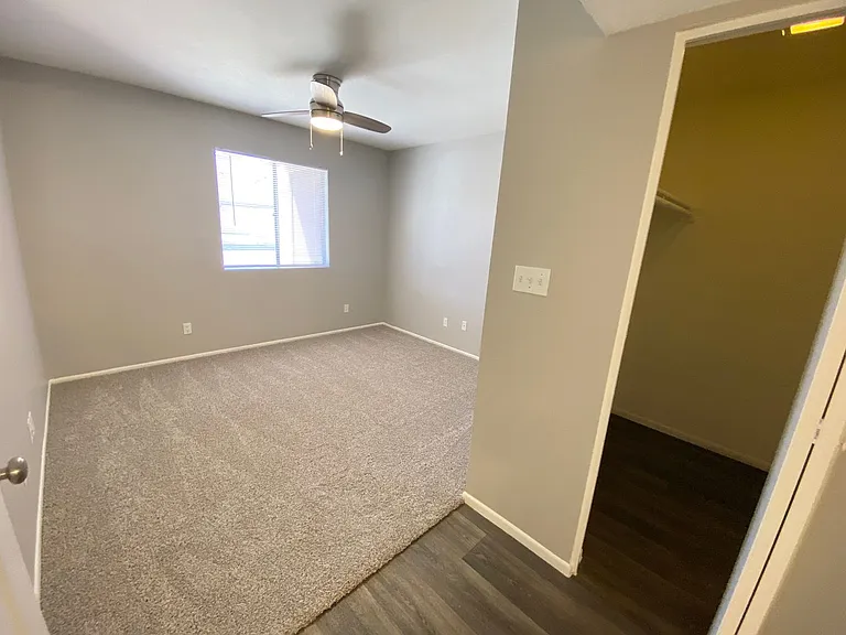 1215 E Lemon St #131 — Photo 16