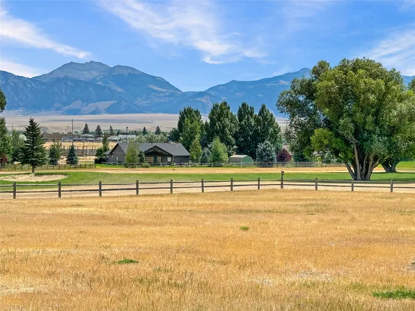 61 Hollowtop Mountain Ct, Ennis, MT 59729