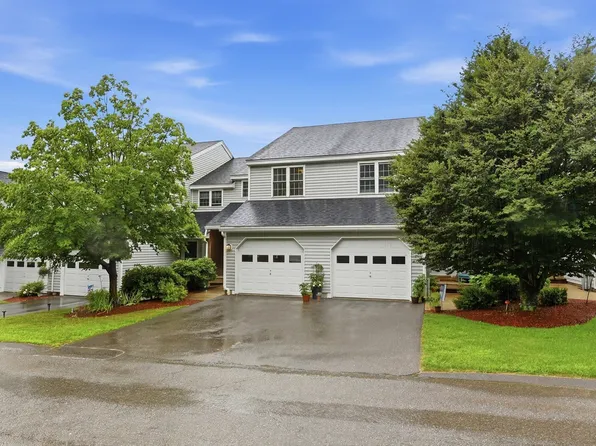 34 Mountain Laurel Ln, Fitchburg, MA 01420