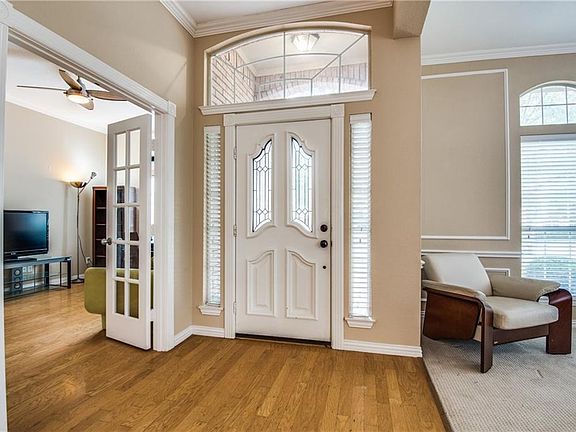 4th image of 237 Black Oak Cir