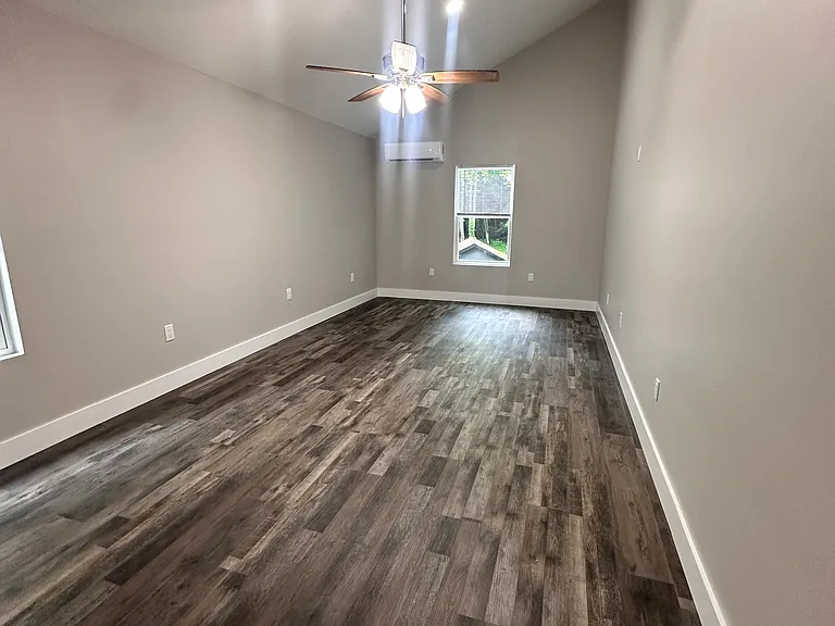 77 Alpine Way #114 — Photo 13
