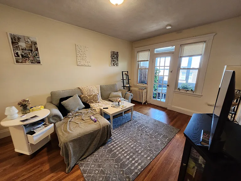 15 Melvin Ave #10 — Photo 11