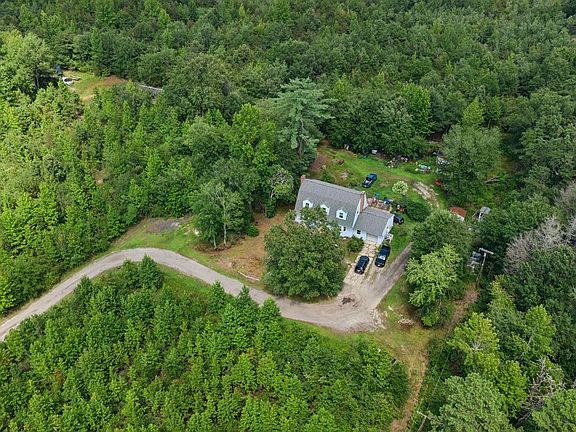 4th image of 431 Magnolia Rd