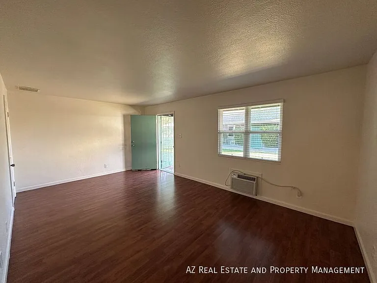 829 N 4th Ave #6 — Photo 9