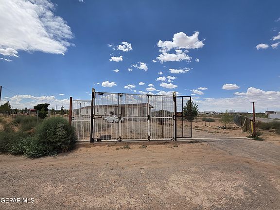 3rd image of 1228 Camino Real Dr