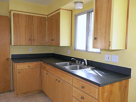 5th image of 1295 Bannock Ave