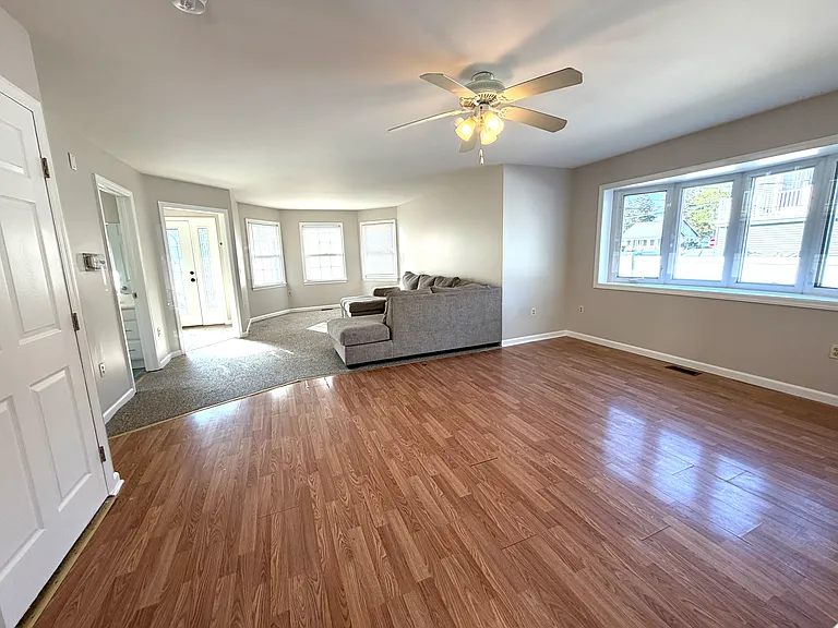 112 Tennyson Ave — Photo 6
