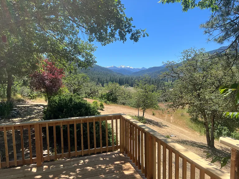 10625 Upper Applegate Rd — Photo 1