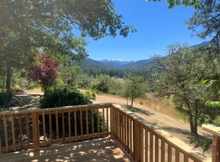 10625 Upper Applegate Rd, Jacksonville, OR 97530