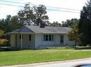 1661 Athens Hwy, Elberton, GA 30635