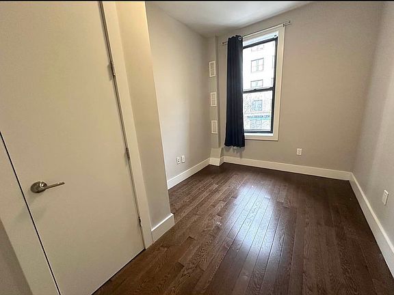 2nd image of 92 Wadsworth Ave #5E
