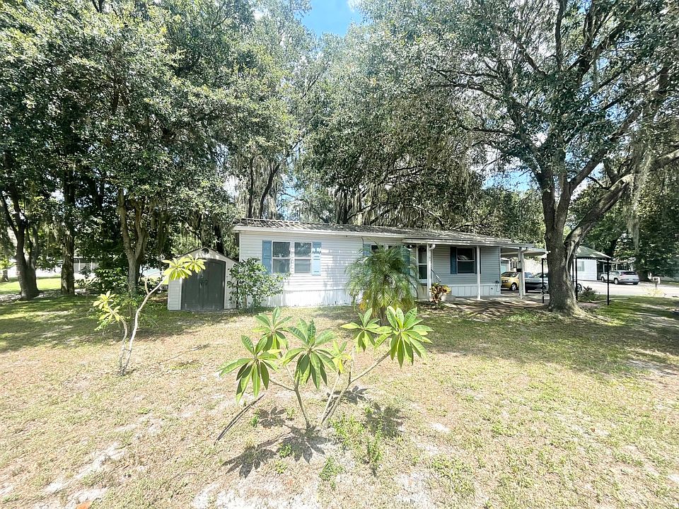 1st image of 4018 Bamboo Palm Way