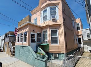 6009 Adams St, West New York, NJ 07093