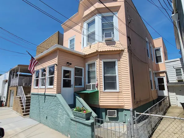 6009 Adams Street image 1 of 32