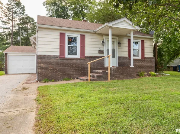 316 S 2nd St, Marion, IL 62959