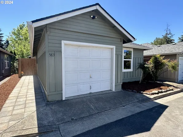 583 Hanover St, Eugene, OR 97402