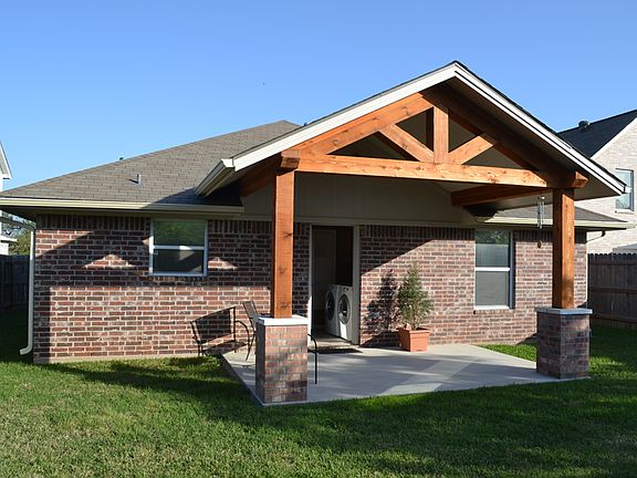 2nd image of 4311 Spring Garden Dr
