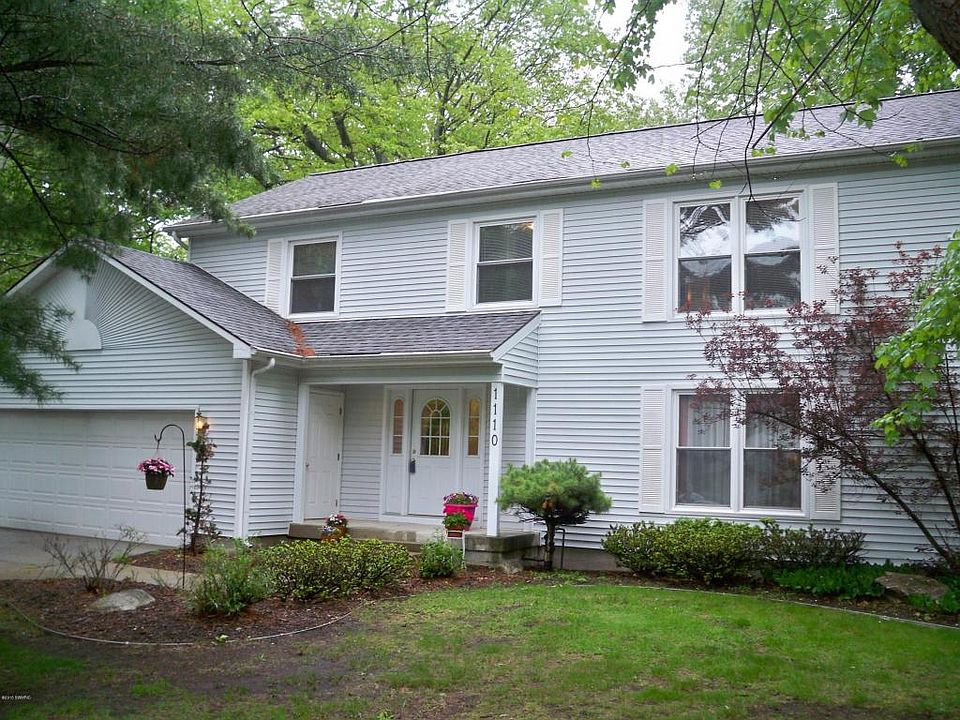 1st image of 1110 Kenowa Dr