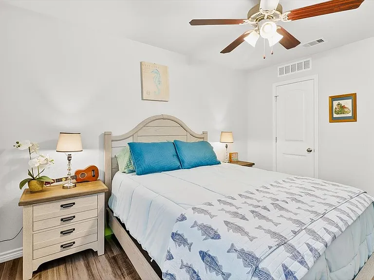 7826 S Bullrider Dr — Photo 32