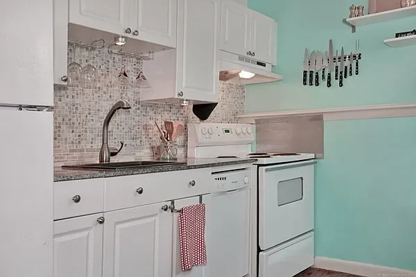180C River St #7 — Photo 6