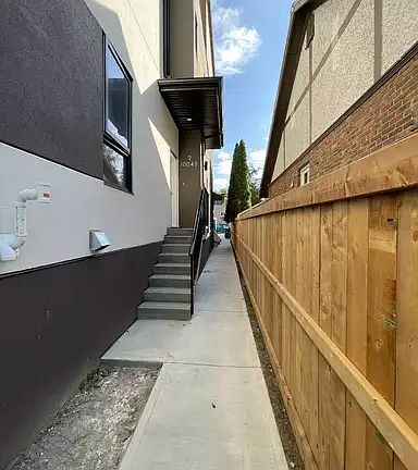 3rd image of 10043 89th Ave NW #2
