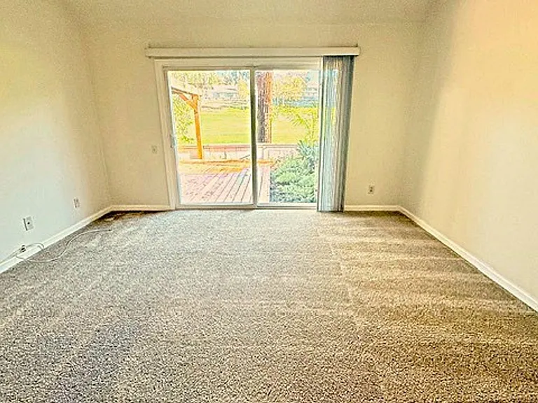 506 Silver Lake Dr — Photo 19