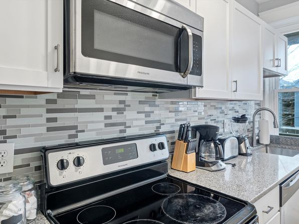 4135 Shaw Blvd #2E