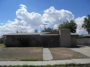 2020 Lynch Dr, Las Cruces, NM 88001