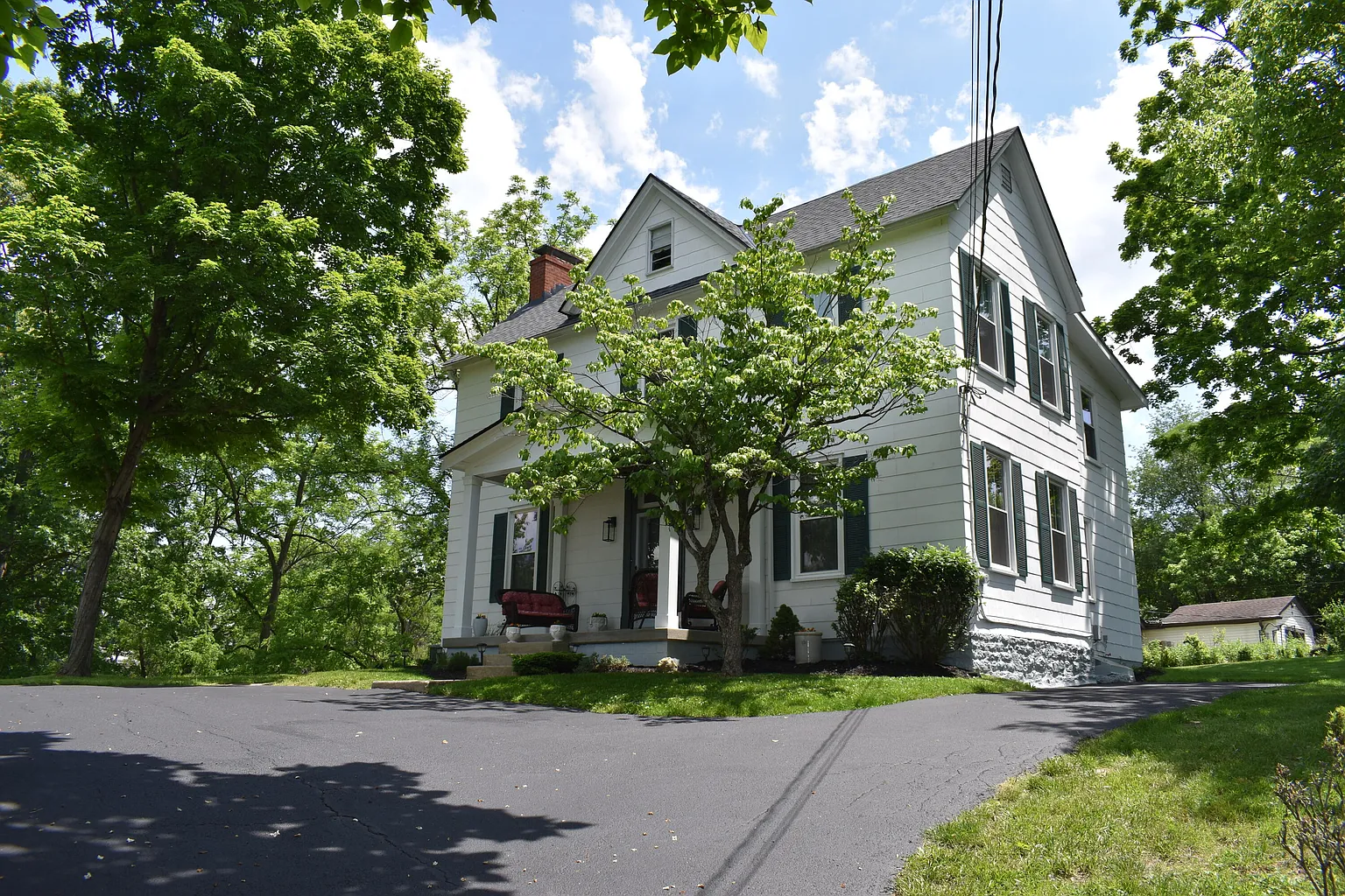 100 Taylor Ave photo 1