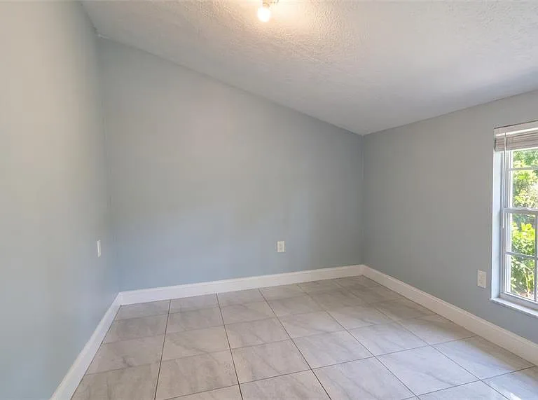 710 Kentucky Ave — Photo 14
