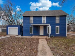 524 S Topeka St, El Dorado, KS 67042