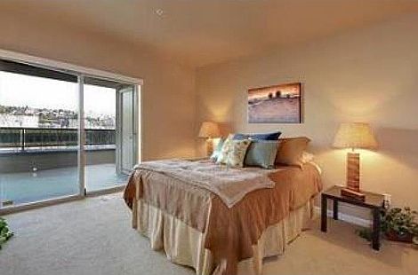1st image of 1000 Aurora Ave N APT N210