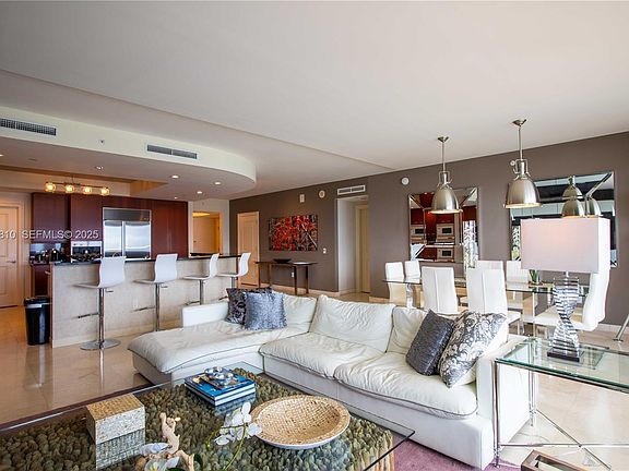 2nd image of 6000 Island Blvd APT 2602