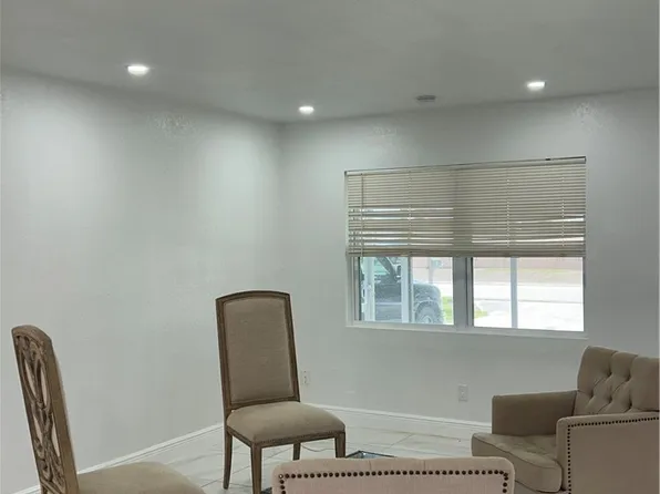 121 E 3rd St, Lehigh Acres, FL 33936