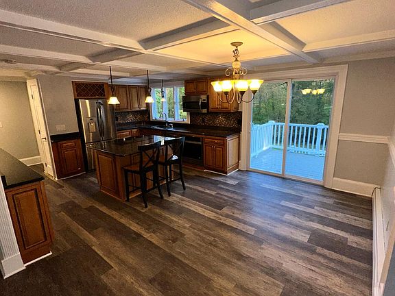 4th image of 2677 Boston Post Rd #A
