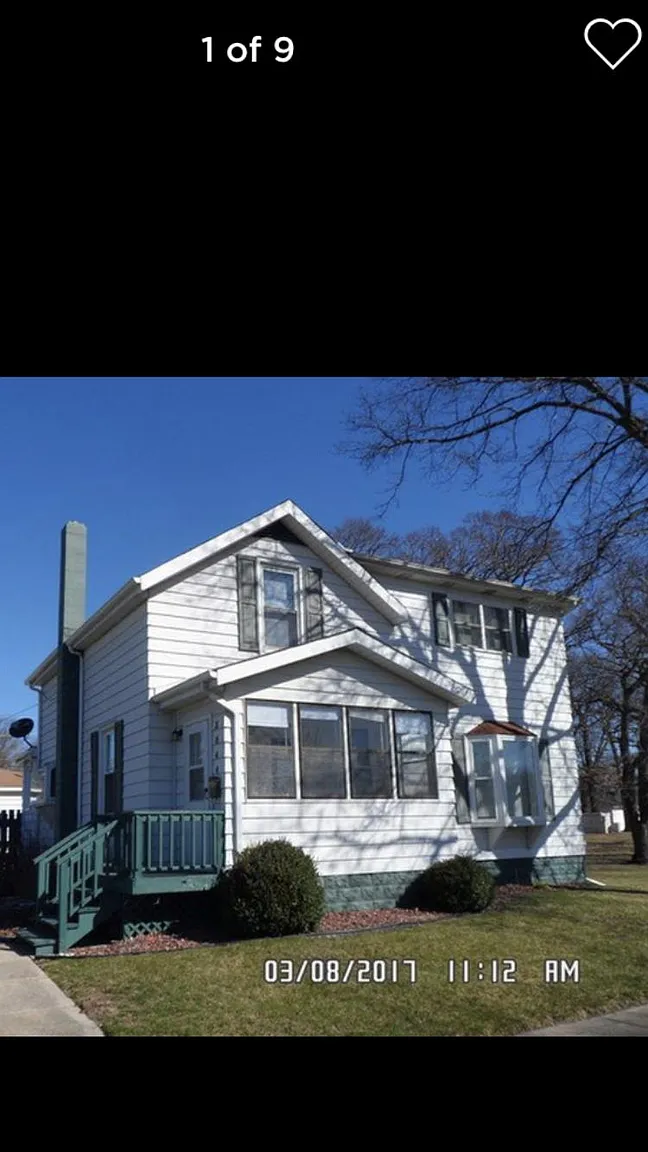 3044 183rd St photo 1