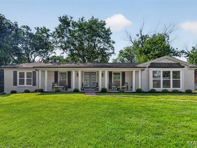 360 Statesman Ct, Chesterfield, MO, 63017