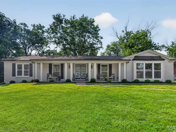 360 Statesman Ct, Chesterfield, MO 63017