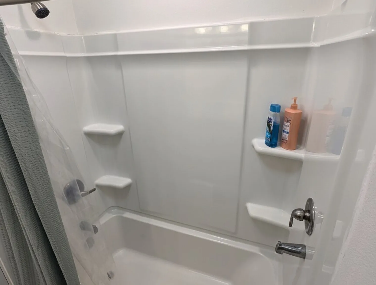 2 bed, 1.0 bath, $2,857 — Photo 2
