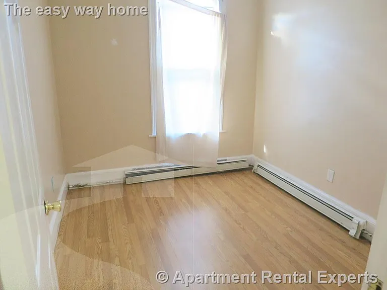 90 Norfolk St #1 — Photo 1
