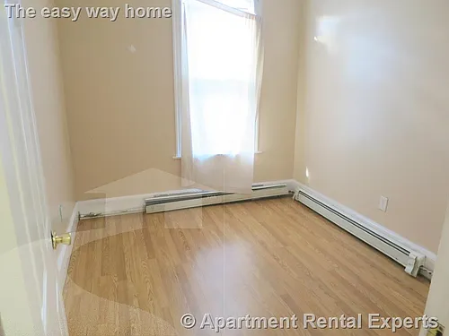 90 Norfolk St #1 Photo 1