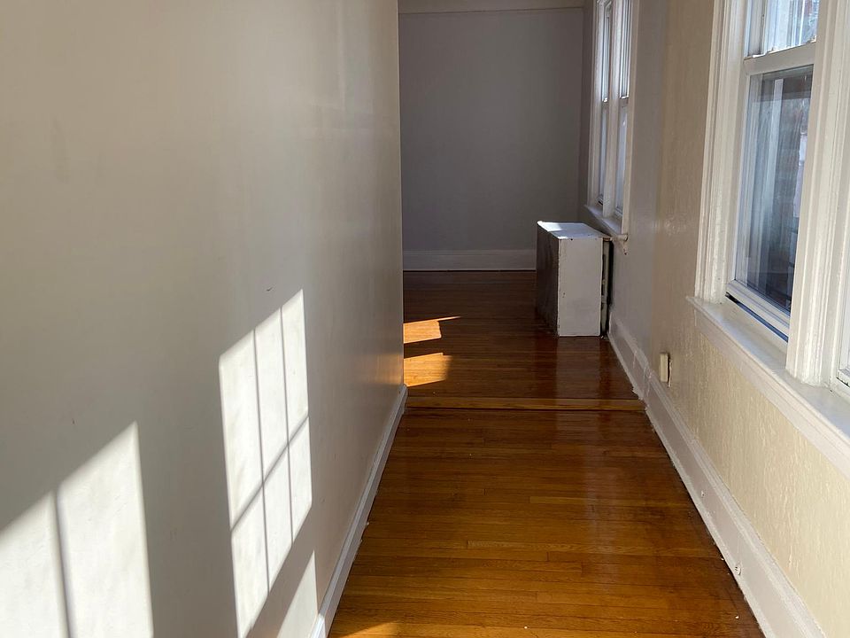 1st image of 4657 161st St Floor 1