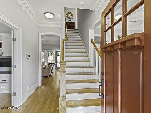 4th image of 3709 Pine St